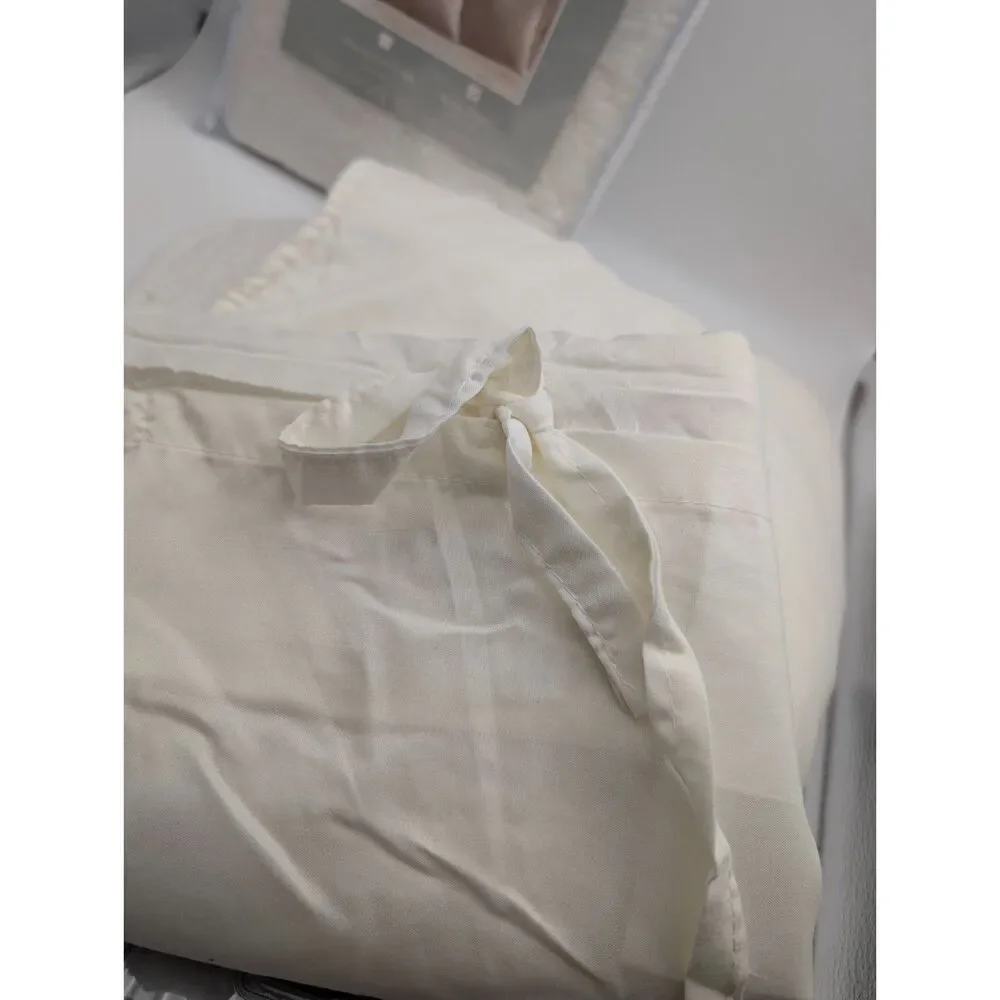 Vanderbilt Luxury King Shams Set of 2 White Matelasse Quilted Cottagecore